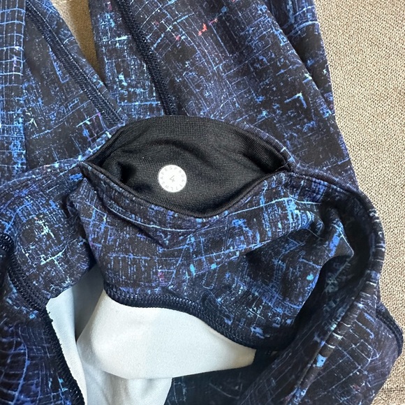 lululemon athletica High Rise Jeans - Blue Pattern - Picture 7 of 10